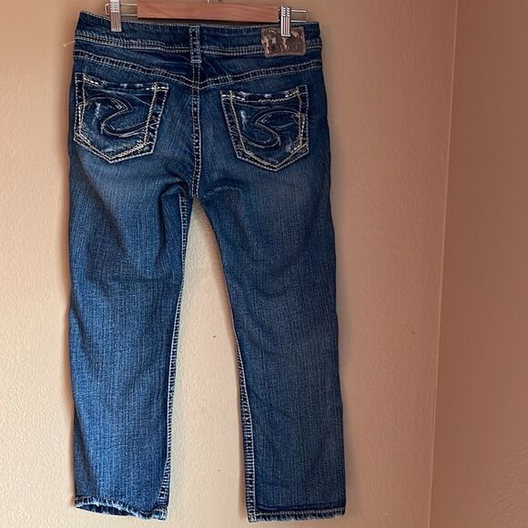 Silver Jeans Suki Mid Capri 29 - Picture 2 of 15